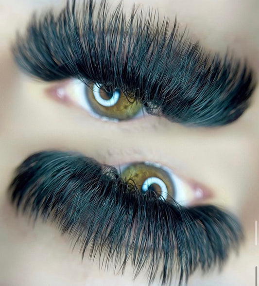 Extended Length Mix Lash Trays (16mm+)